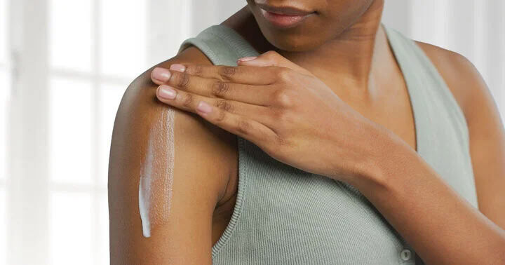 Cetaphil Moisturizing Cream er intensivt fuktighetsgivende for tørr hud